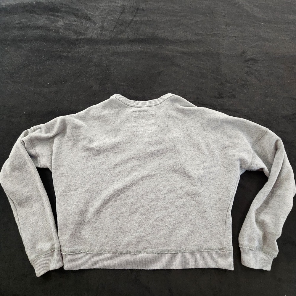 Hollister Chill Vibes Palm Trees Embroidered Gray Cropped Sweater Women's S - Picture 3 of 8